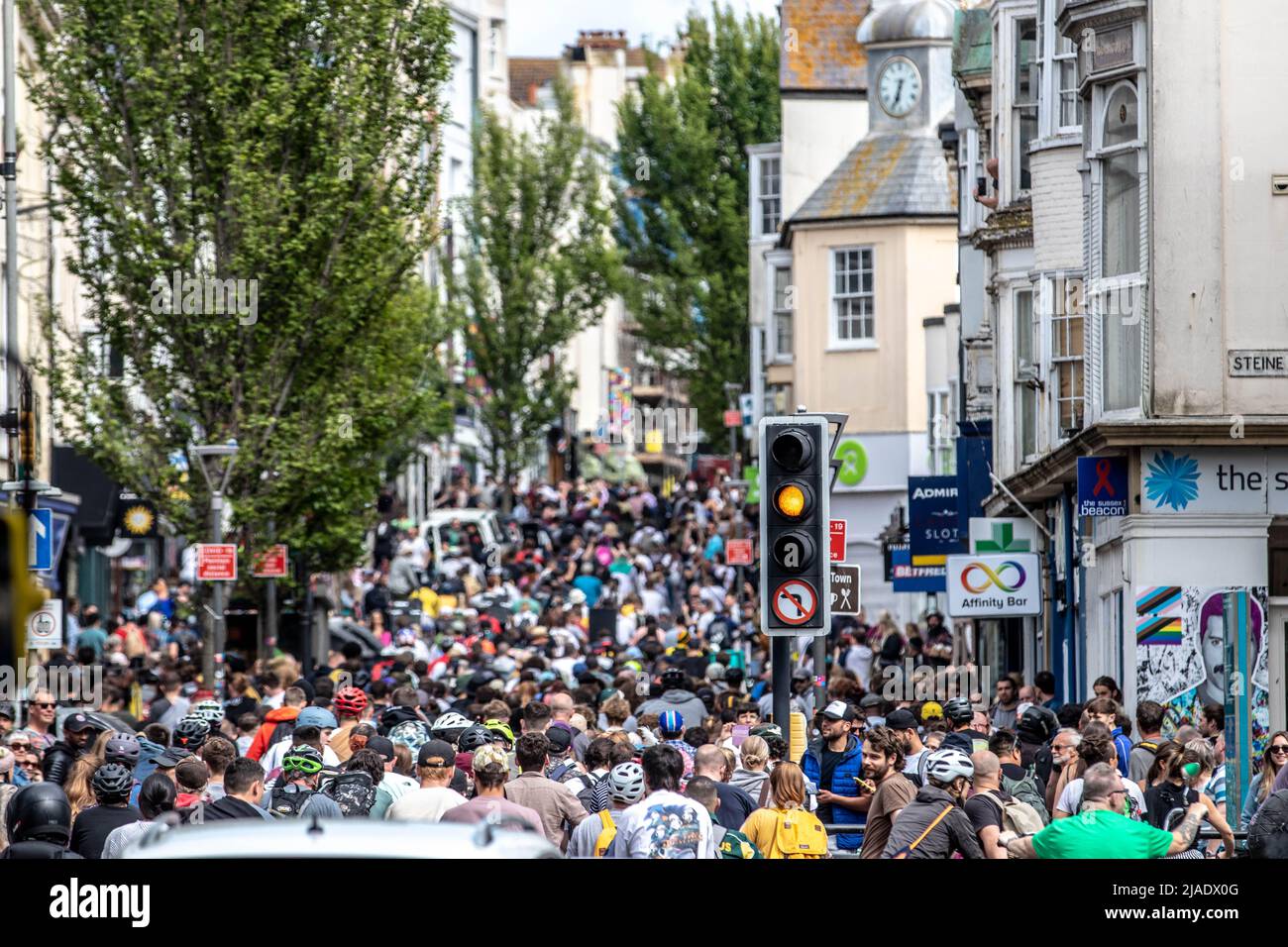 Turn up the bass hires stock photography and images Alamy