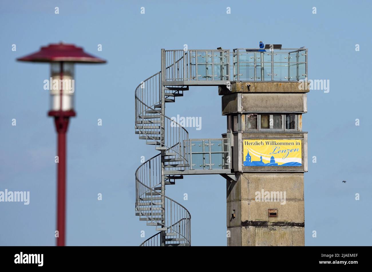 27 May 2022, Brandenburg, Lenzen (Elbe): The former watchtower of the GDR border troops on the Elbe near the pier of the Pevestorf-Lenzen ferry. The tower is a few meters from the riverbank and has been converted into a lookout point. Photo: Soeren Stache/dpa Stock Photo