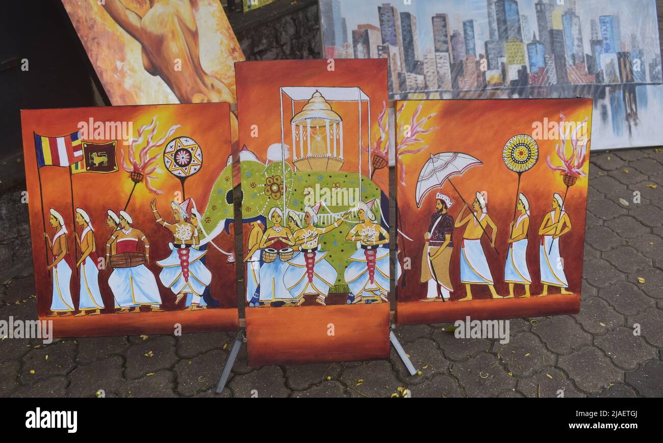 Canvas paintings for sale in different sizes. A large number of youth