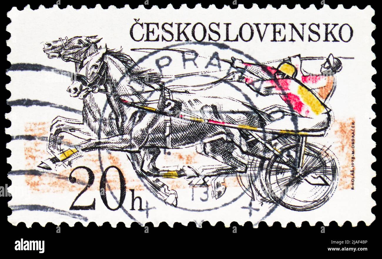 MOSCOW, RUSSIA - MAY 14, 2022: Postage stamp printed in Czechoslovakia shows Sulky Racing, Pardubice Steeplechase serie, circa 1978 Stock Photo