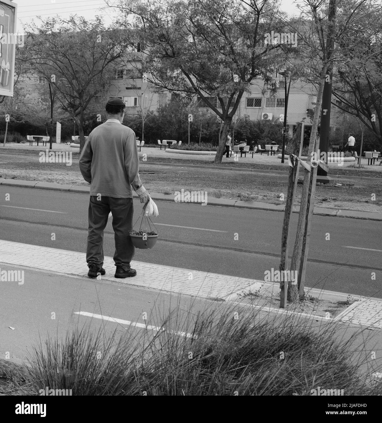 Black man walking Black and White Stock Photos & Images - Alamy