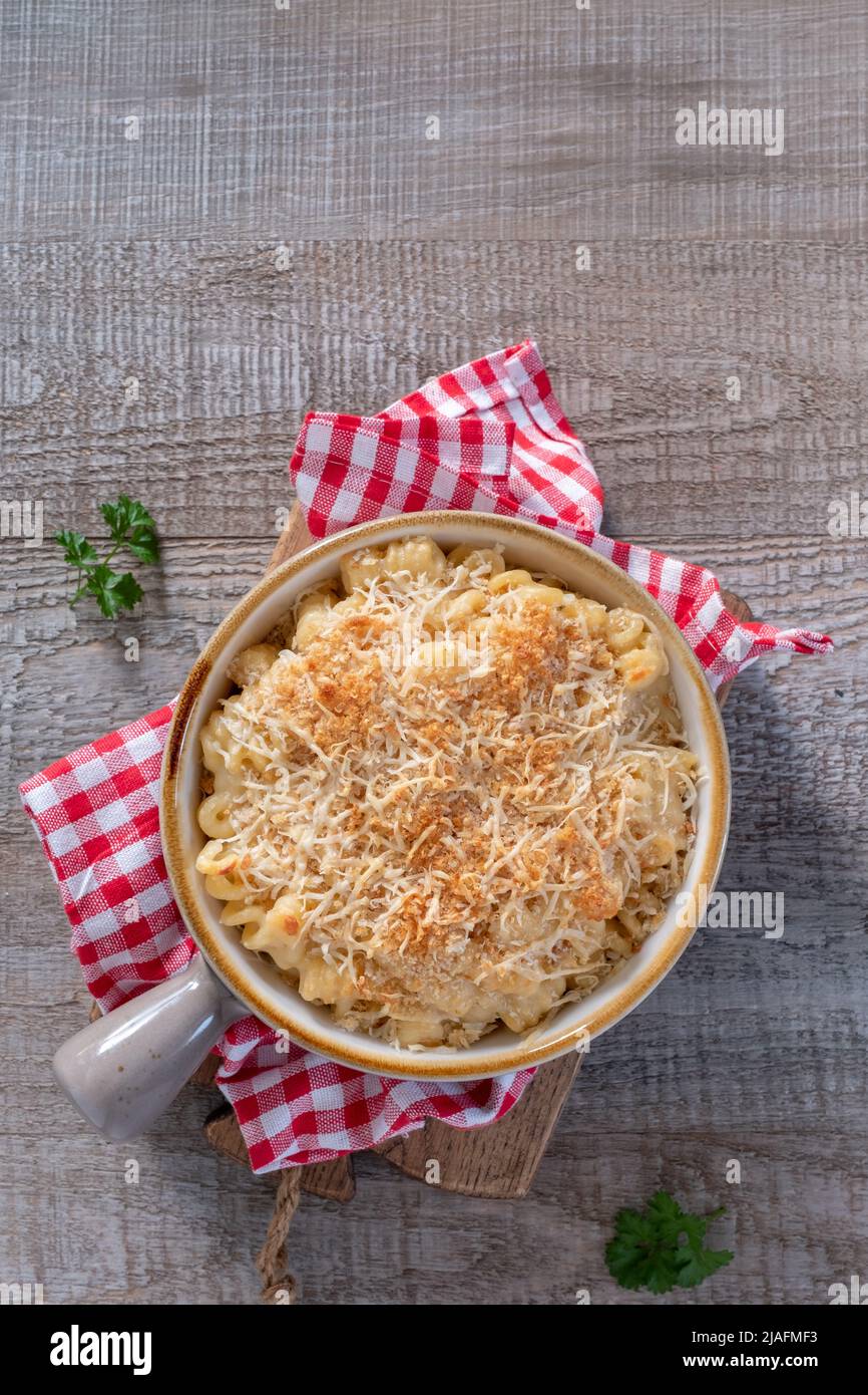 Mac and cheese Stock Photo Alamy
