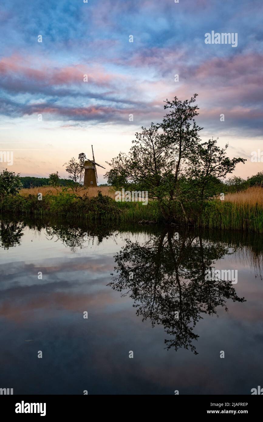 Norfolk Broads Norfolk Dawn England May 2022 The Broads (known for marketing purposes as The Broads National Park) is a network of mostly navigable ri Stock Photo