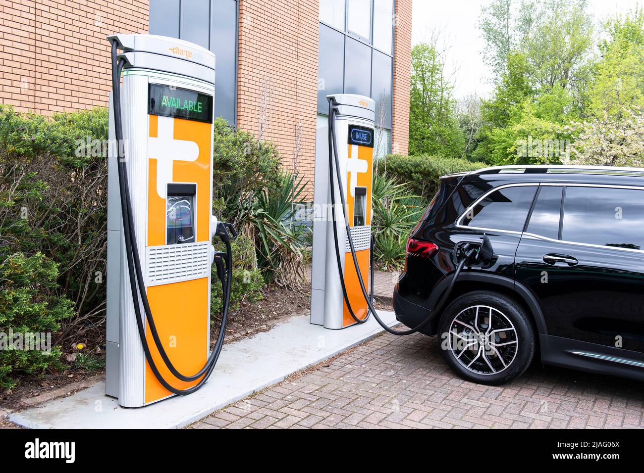 electric car charging Stock Photo Alamy