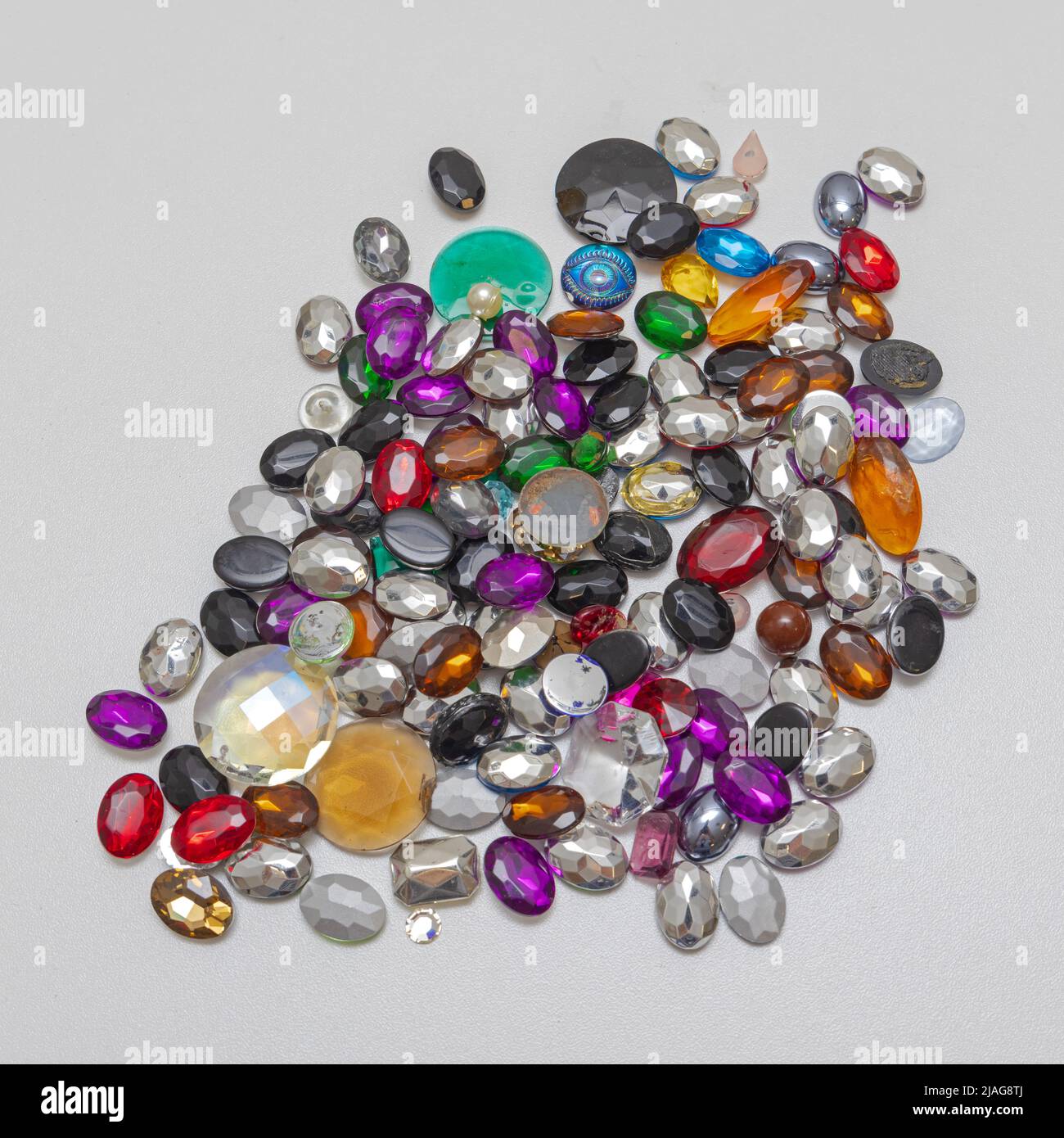 Gem stones jewellery hi-res stock photography and images - Page 2 - Alamy