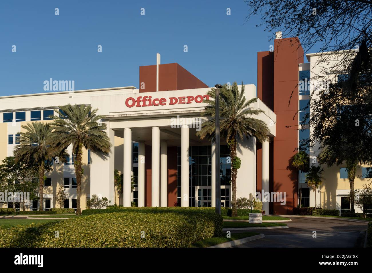 Boca Raton, Florida, USA - January 2, 2022: Office Depot headquarters in Boca Raton, Florida, USA. Stock Photo