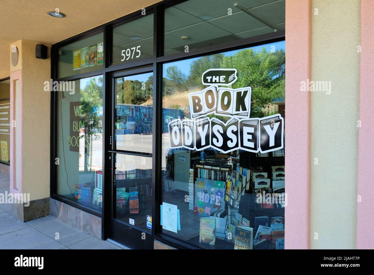 The Book Odyssey used bookstore in the Colony District in downtown Atascadero, California, USA; the prime downtown retail and restaurant district. Stock Photo