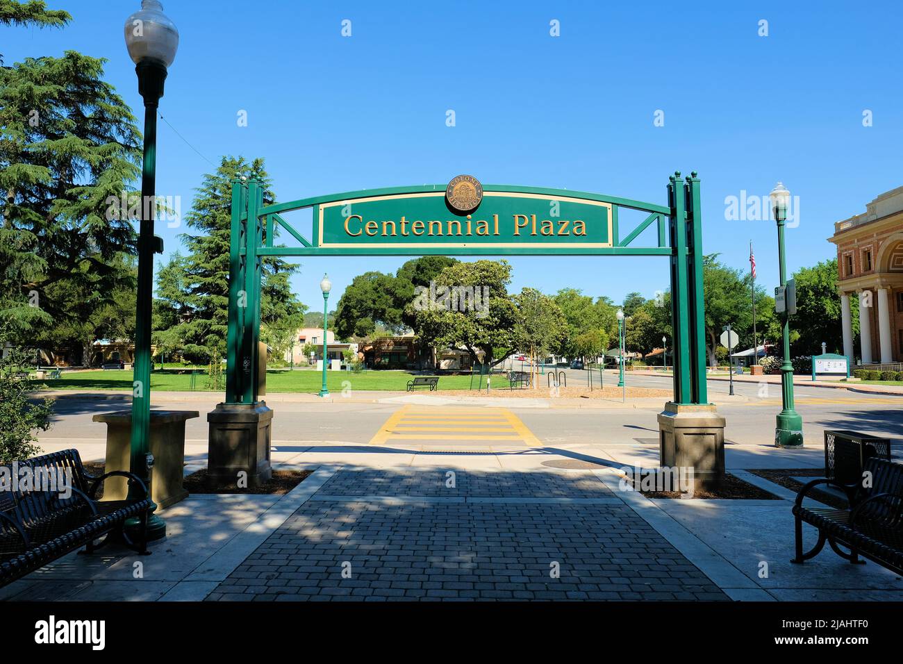 Centennial Plaza archway across from the Sunken Gardens in downtown Atascadero, California, USA. Stock Photo