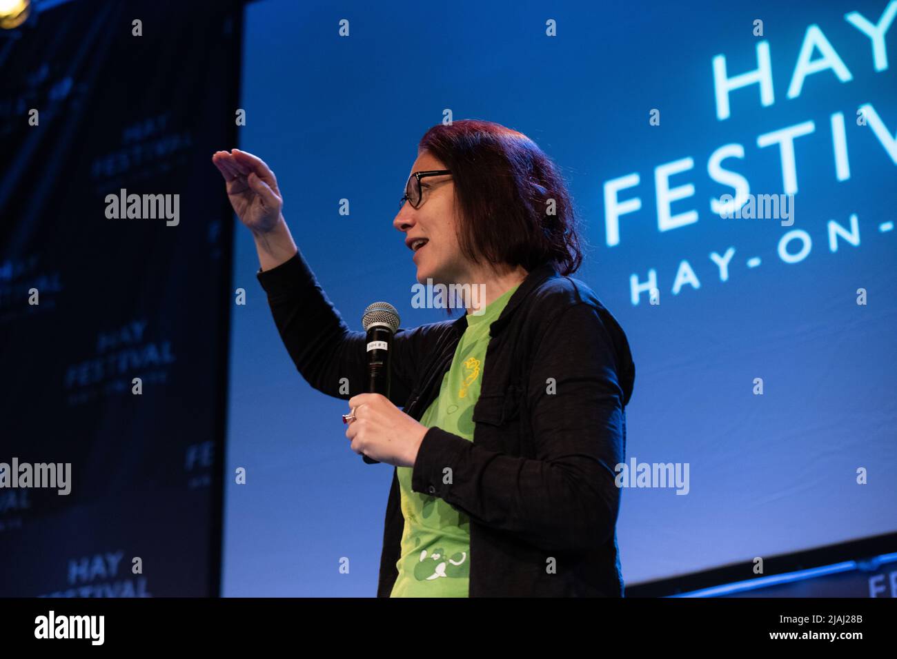 Hay-on-Wye, Wales, UK. 30th May, 2022. Natalie Haynes performing stand-up comedy at Hay Festival 2022, Wales. Credit: Sam Hardwick/Alamy. Stock Photo