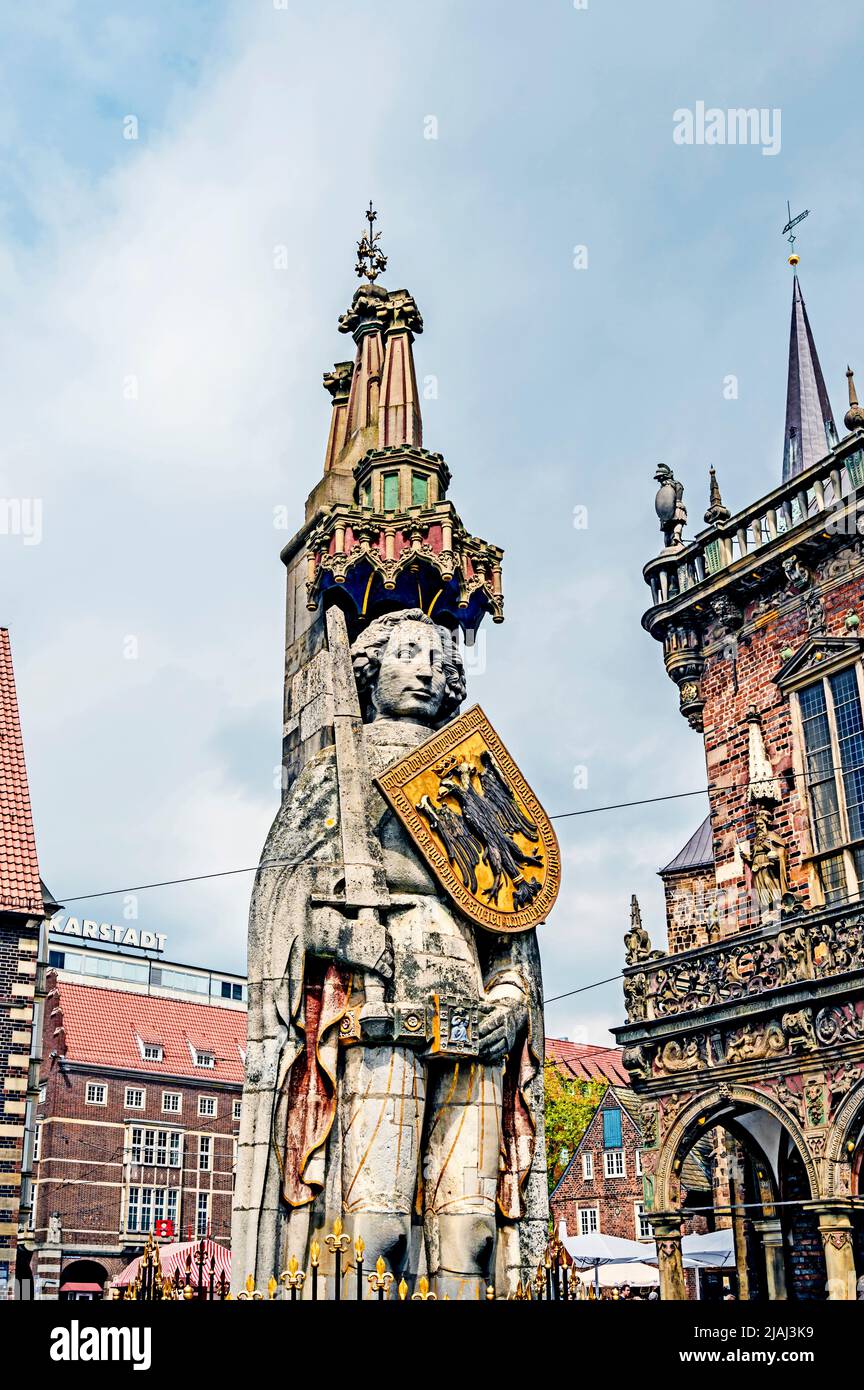 Bremen (Germany): Market Place with Roland and town hall Stock Photo