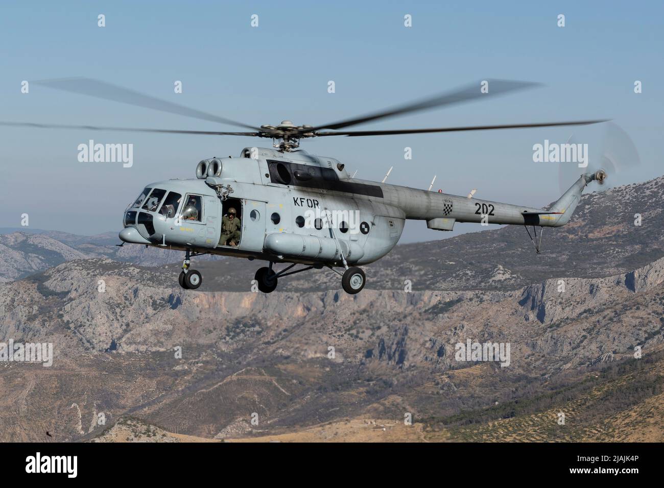 Mi 8 transport helicopter hi-res stock photography and images - Alamy