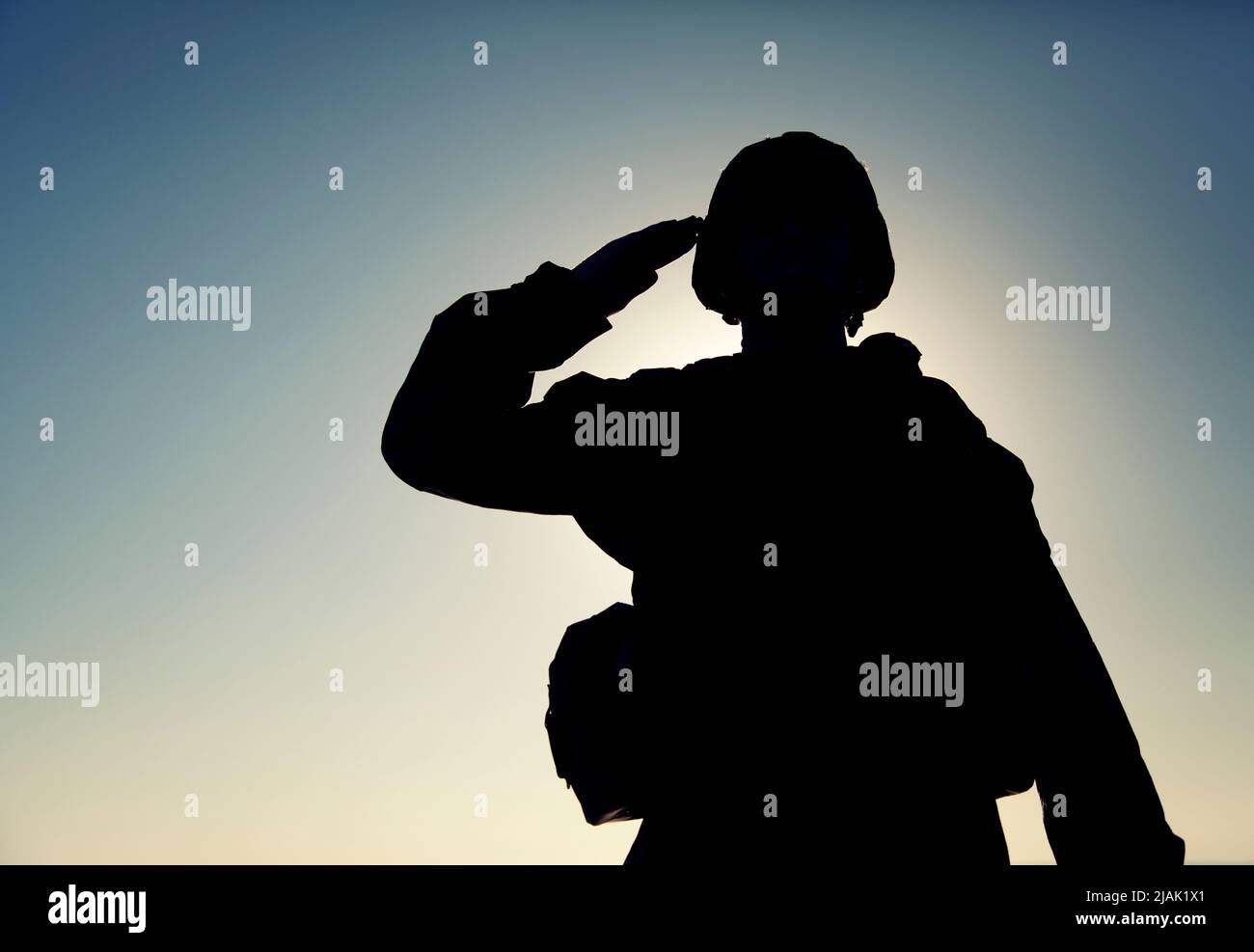 Remembrance soldier silhouette hi-res stock photography and images - Alamy