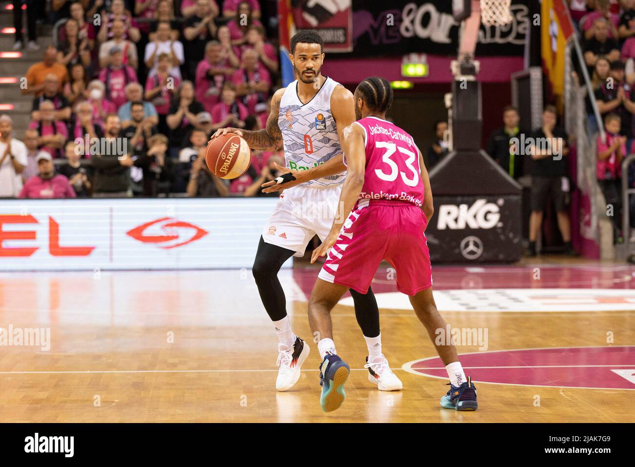 Bonn, Deutschland. 30th May, 2022. Nick WEILER-BABB (FCB, left) on the ball, in duels versus Parker JACKSON-CARTWRIGHT (BN, right) action. Final score 81:82, basketball 1.Bundesliga/Telekom Baskets Bonn-FC Bayern Munich/2. Semi-final playoff, in the TELEKOMDOME, on May 30th, 2022 Â Credit: dpa/Alamy Live News Stock Photo