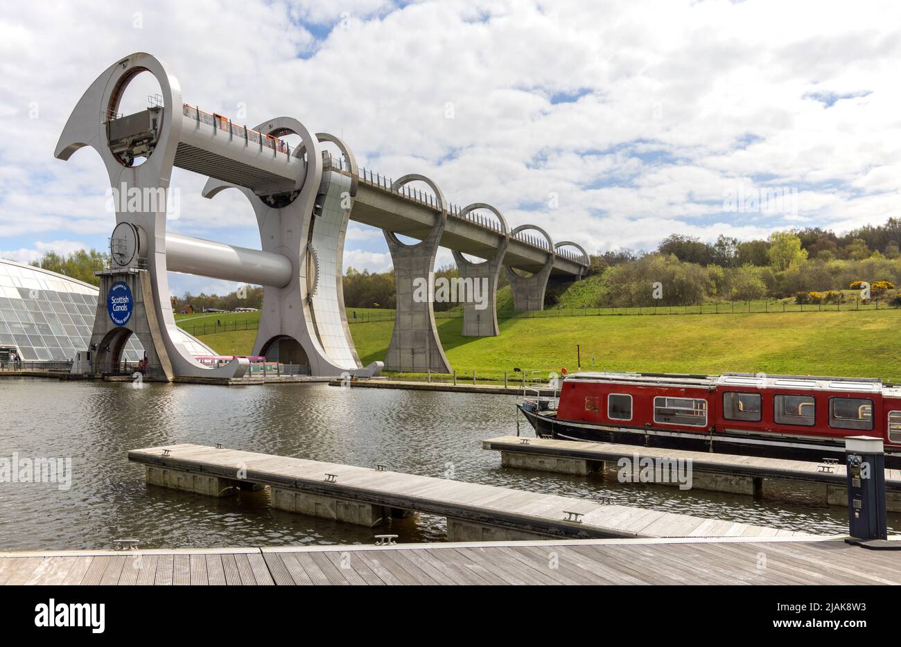 the falkirk wheel rotating boat lift connects the forth and clyde canal with the union canal  falkirk scotland Stock Photo