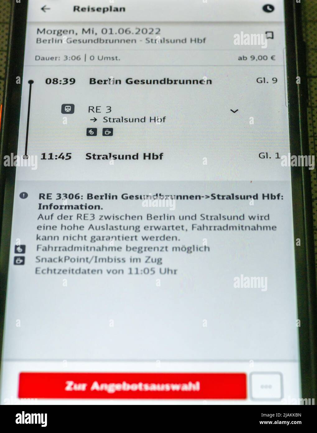 Berlin, Germany. 31st May, 2022. On the display in the app DB Navigator, a travel  plan indicates the possibly high utilization for the connection on  Wednesday (01.06.2021) from 08:39 between Berlin-Gesundbrunnen and