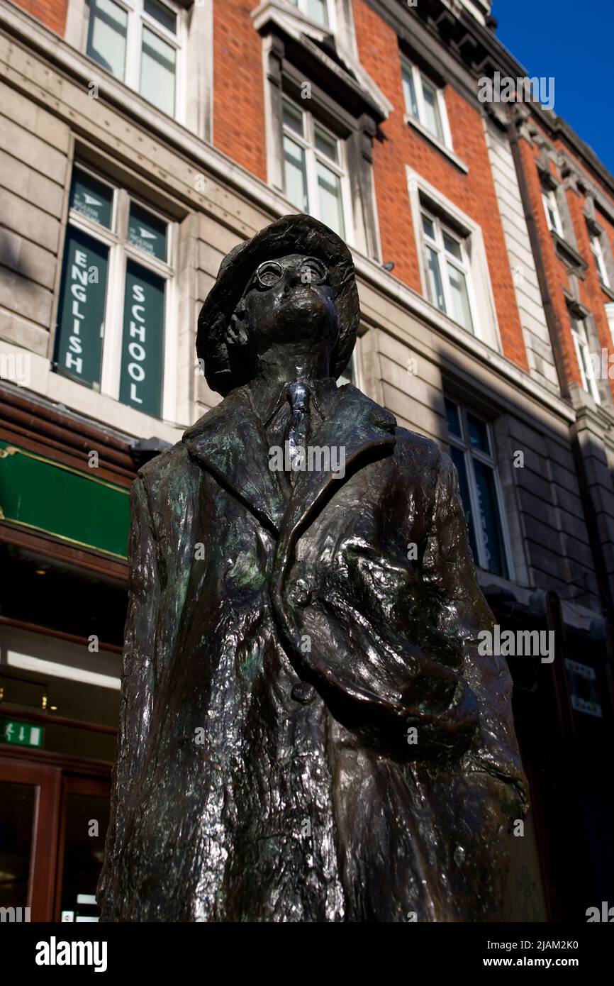 Statue of novelist James Joyce on Dublin's North Earl Street by ...