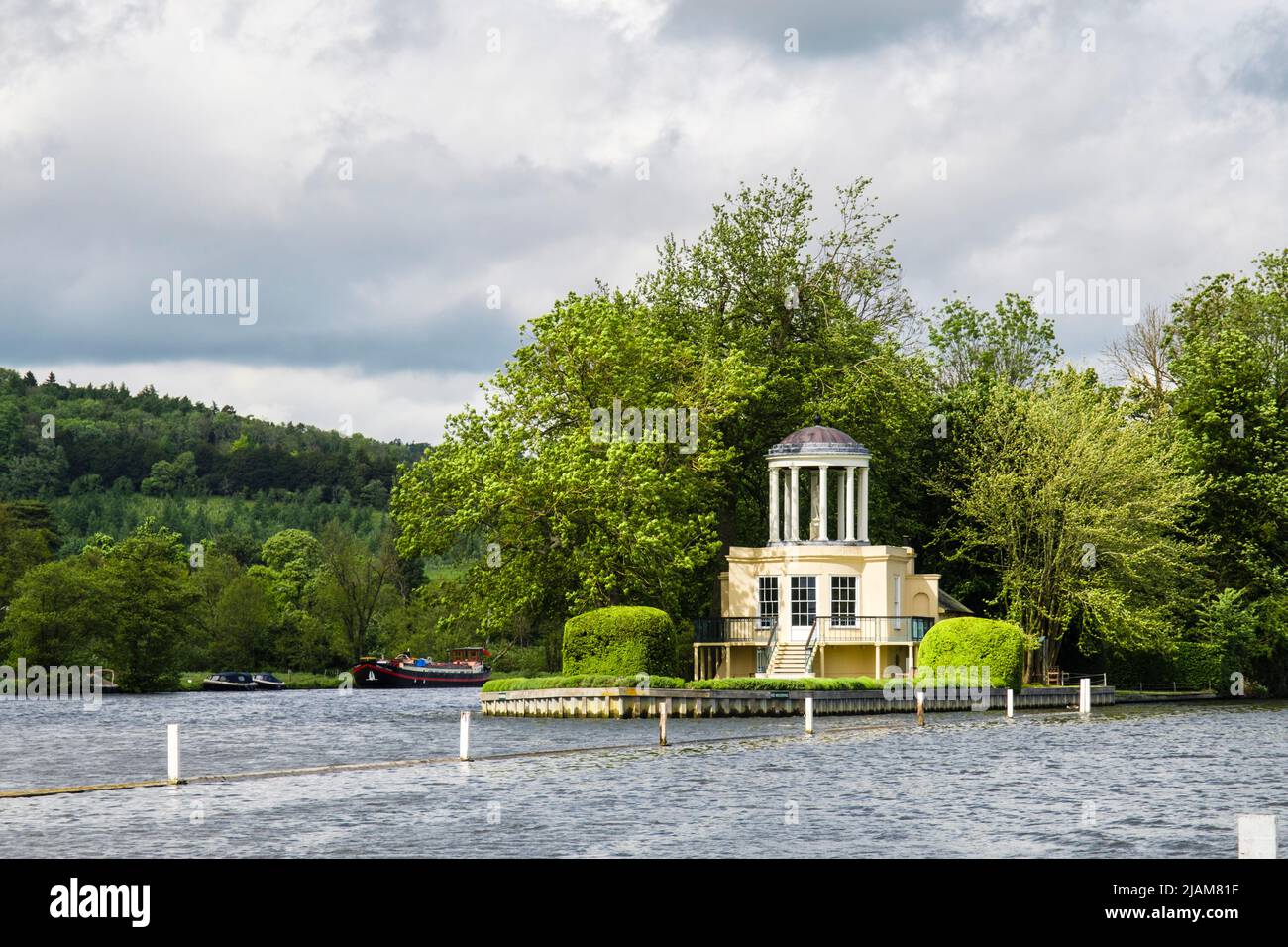 Temple Island in River Thames near Henley on Thames seen from the Thames Path on the Berkshire bank. Remenham, Berkshire, England, UK, Britain Stock Photo