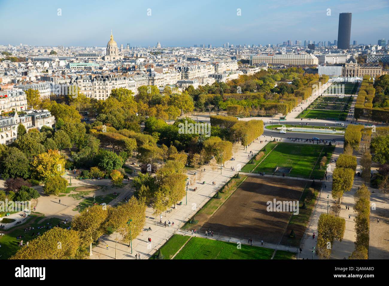 paris-with-champ-de-mars-and-hotel-des-invalides-from-eiffel-tower