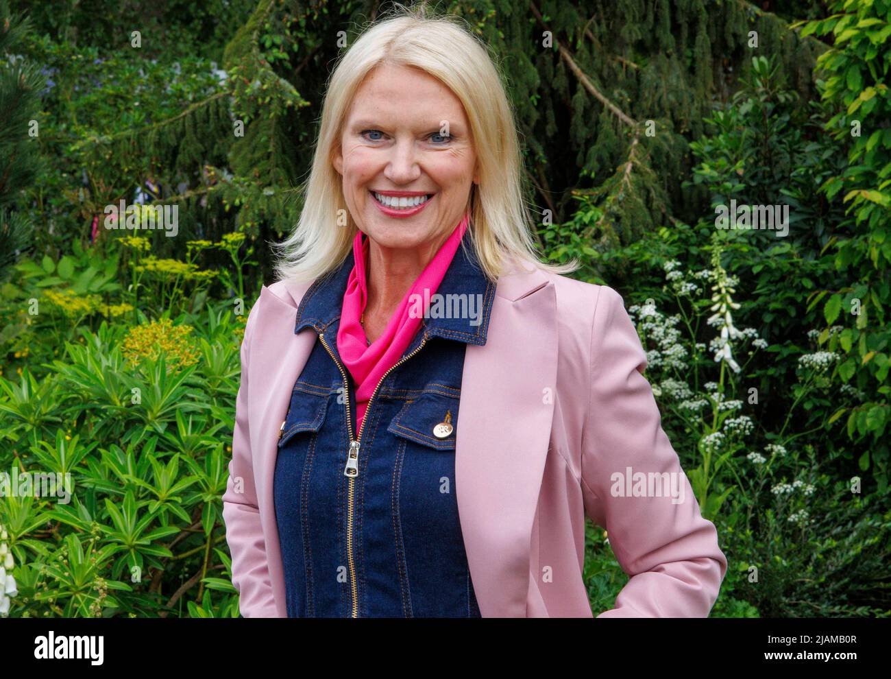 Anneka Rice, television presenter, broadcaster, journalist and painter, at the RHS Chelsea Flower Show. Stock Photo