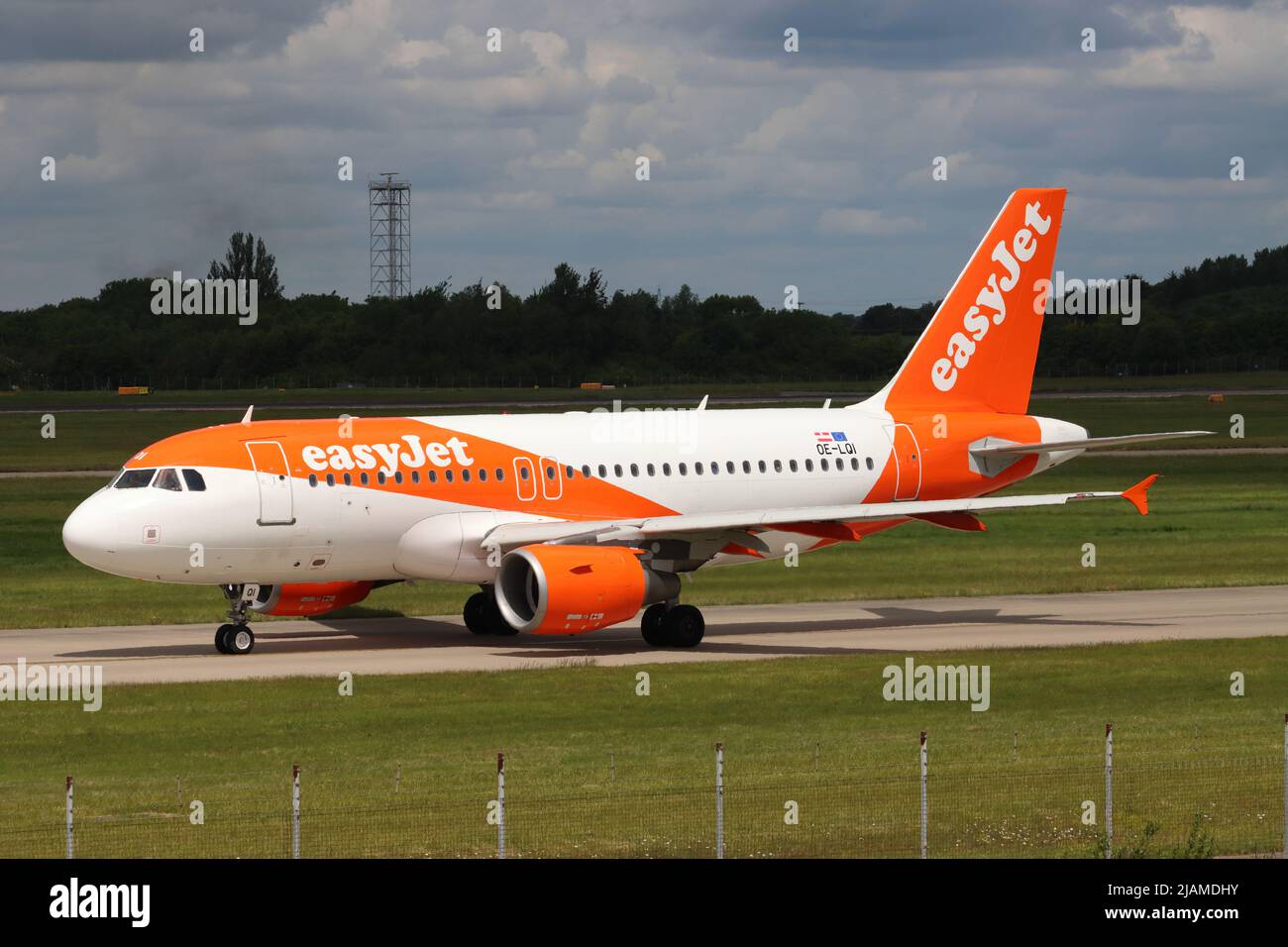 OE-LQI Airbus 319, Easyjet, Stansted Airport, Stansted, Essex, UK Stock Photo
