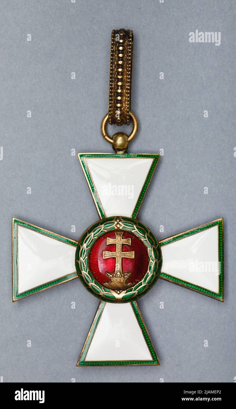 Hungarian cross hi-res stock photography and images - Alamy