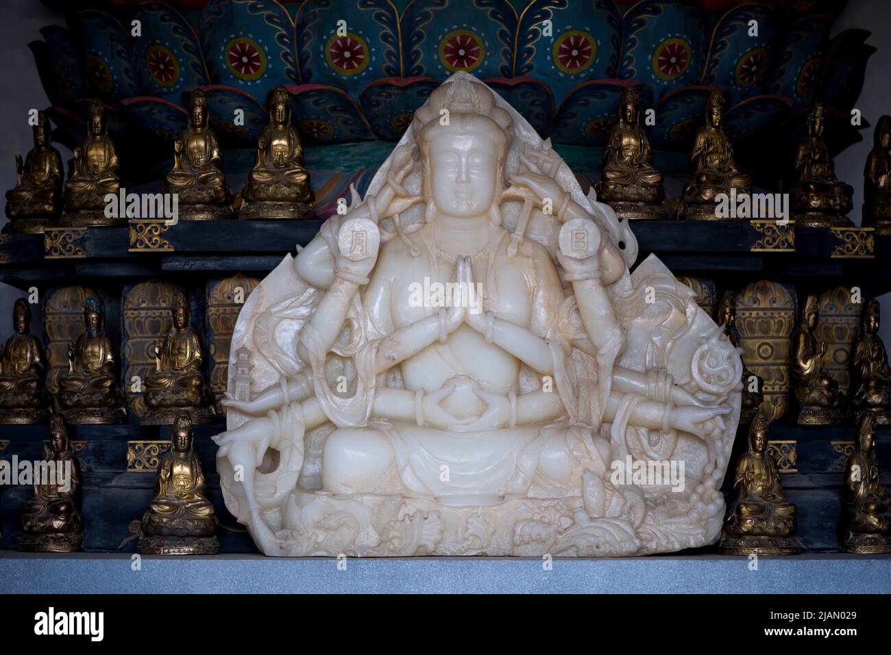 Asia lotus sculpture hires stock photography and images Alamy