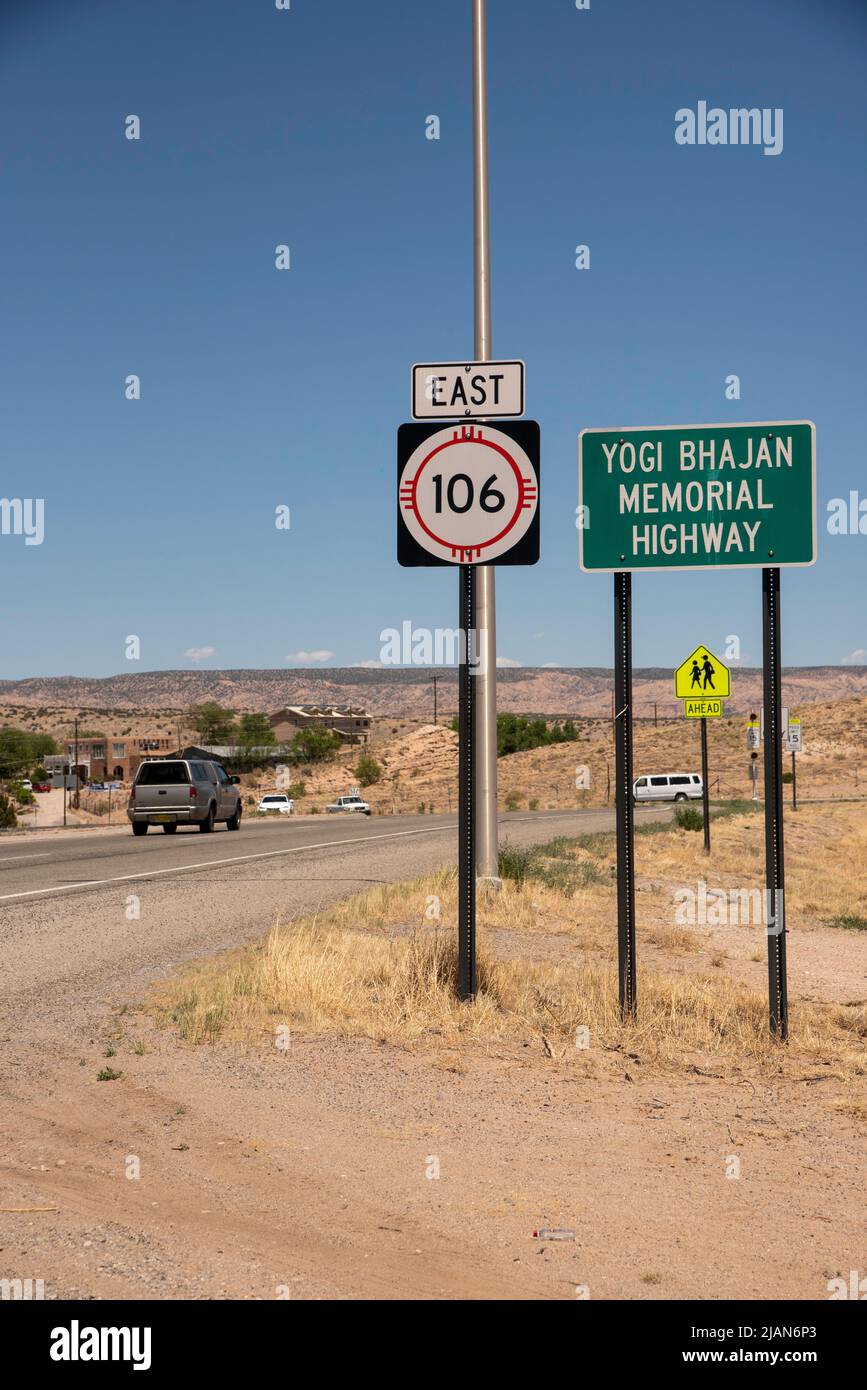 Yogi Bhajan Memorial Highway Hi res Stock Photography And Images Alamy yogi-bhajan-memorial-highway-hi-res-stock-photography-and-images-alamy