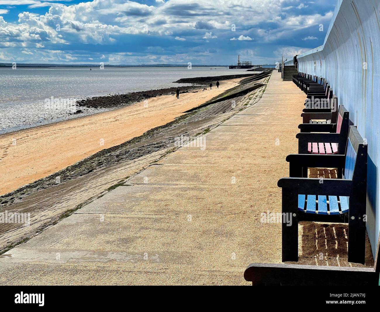 Canvey Island Beach Hi res Stock Photography And Images Alamy canvey-island-beach-hi-res-stock-photography-and-images-alamy