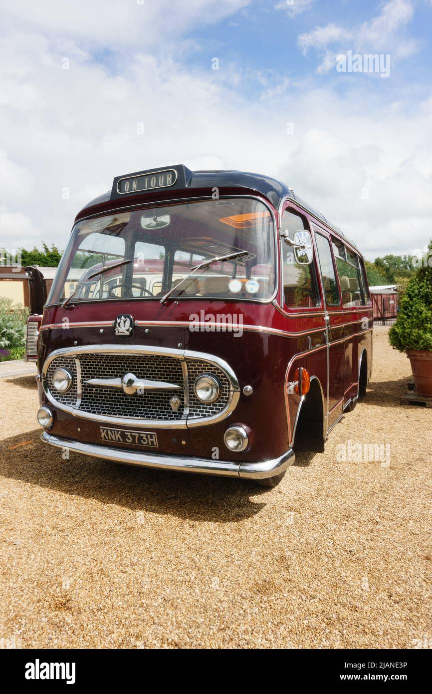 1970 Bedford J2 with Plaxton VAS Embassy coachwork. Bannolds, Fen Drayton. Used by Carriages. Cambridgeshire, England Stock Photo