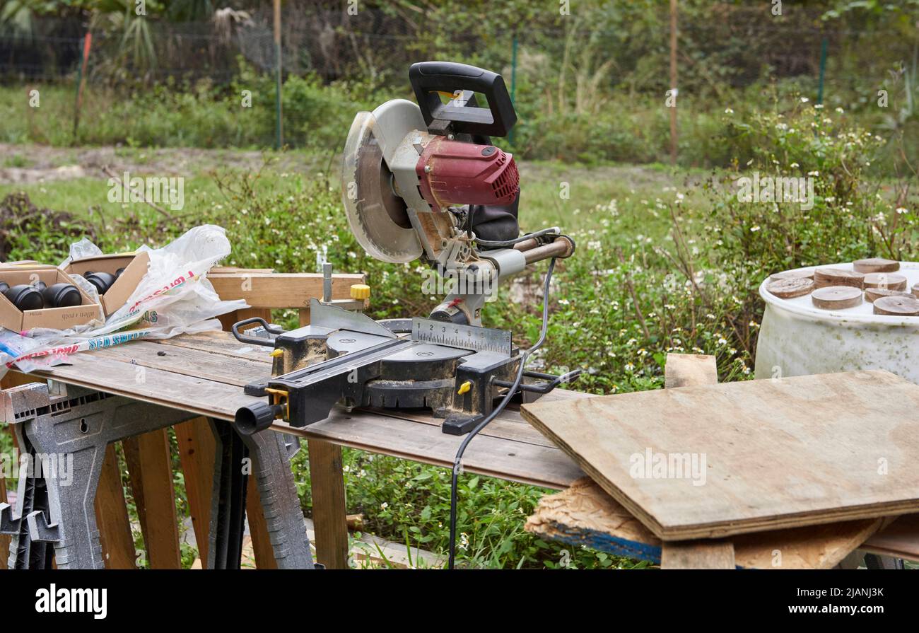 table saw setup for house construction Stock Photo - Alamy