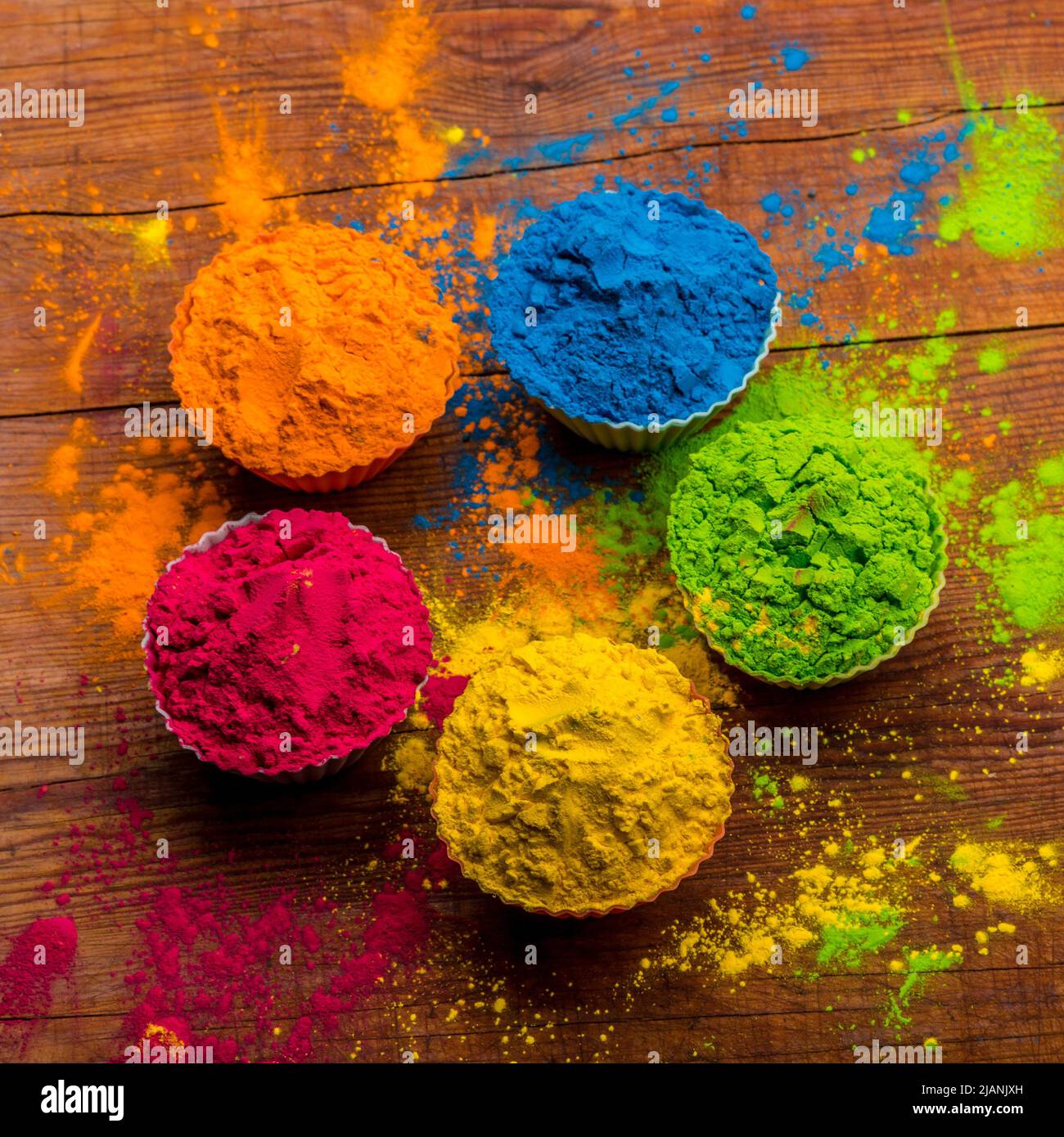 Rangoli pigment india colour hi-res stock photography and images - Alamy