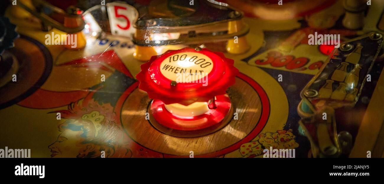 Pinball ball hi-res stock photography and images - Page 2 - Alamy