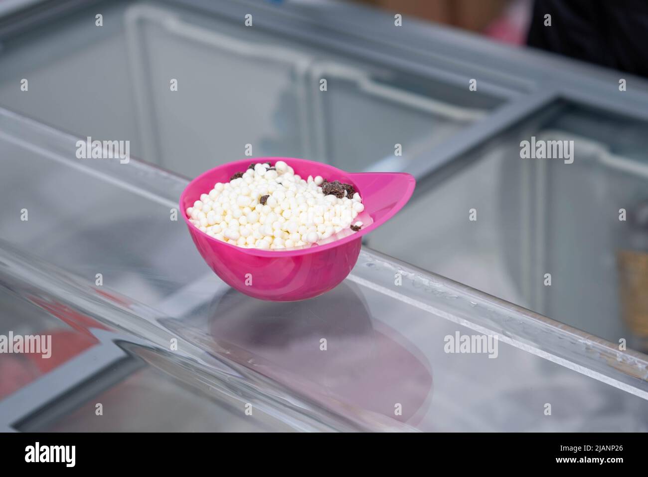 ice cream mini melts small balls, white ice balls, summer concept