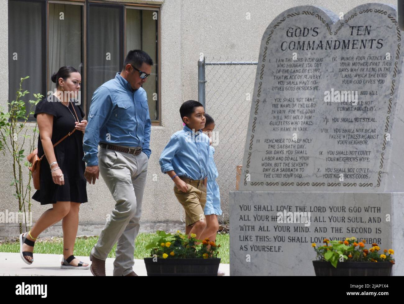 Uvalde, United States. 31st May, 2022. Mourners arrive at Sacred Heart Catholic Church before funeral services for 10 year old Uvalde school shooting victim Amerie Jo Garza after the tragedy at Robb Elementary School in Uvalde, Texas on Tuesday, May 31, 2022. A mass shooting days before left 19 children and two adults dead at the elementary school. Photo by Jon Farina/UPI Credit: UPI/Alamy Live News Stock Photo