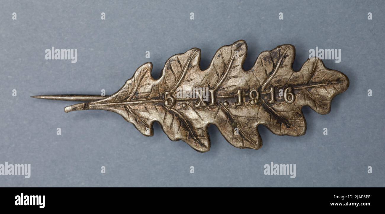 Commemorative badge of the act on November 5, 1916 Stock Photo - Alamy