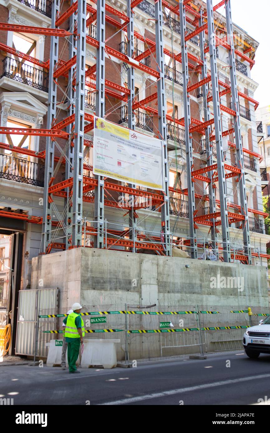 Visual Reference: Madrid Spain May 9 2022 Restoration Construction Of An Apartment