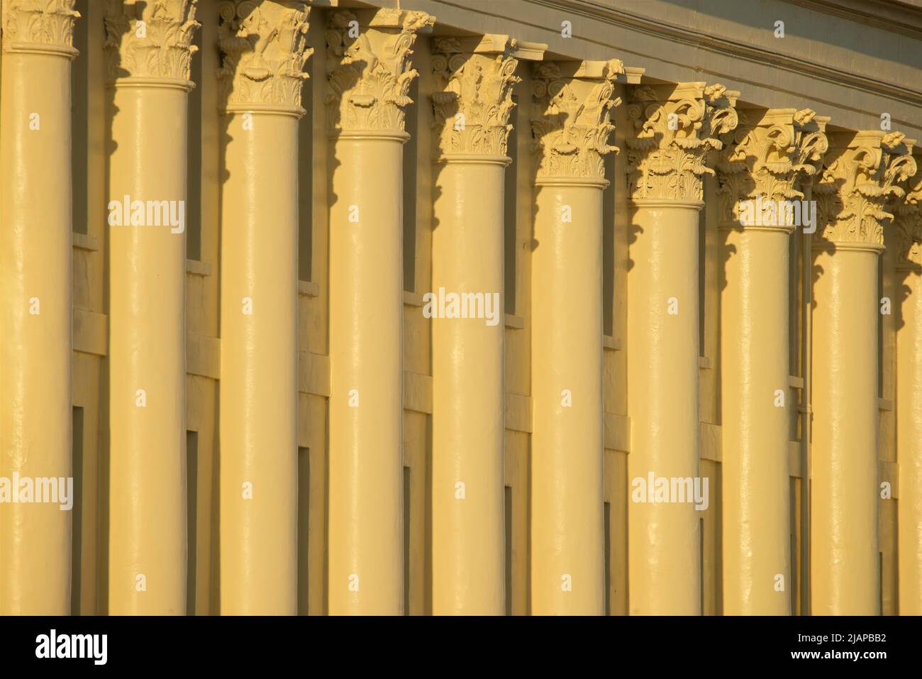 Corinthian columns of Brunswick Terrace, part of a complex of Regency houses in Hove on Brighton and Hove seafront.  East Sussex, England UK Stock Photo