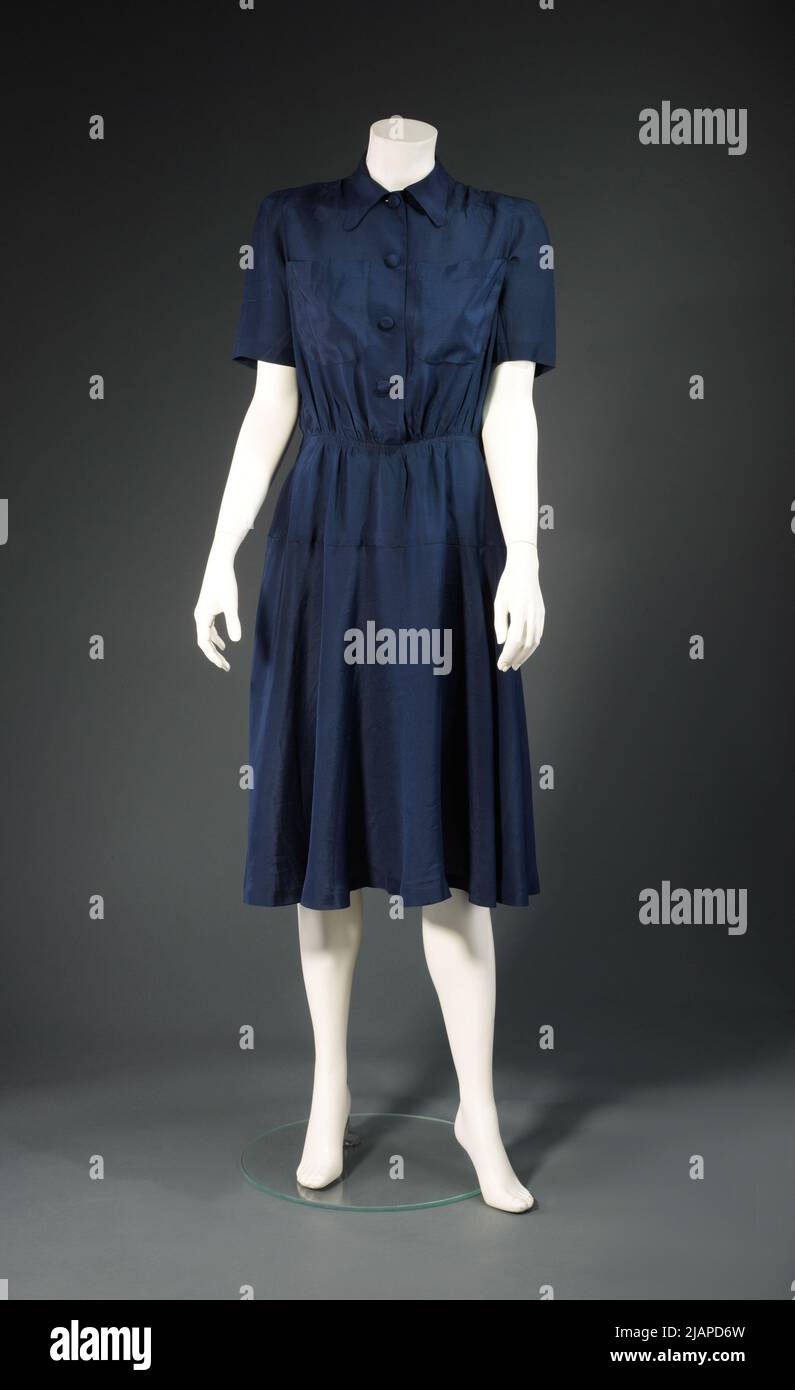 Short sleeve dress hi-res stock photography and images - Alamy