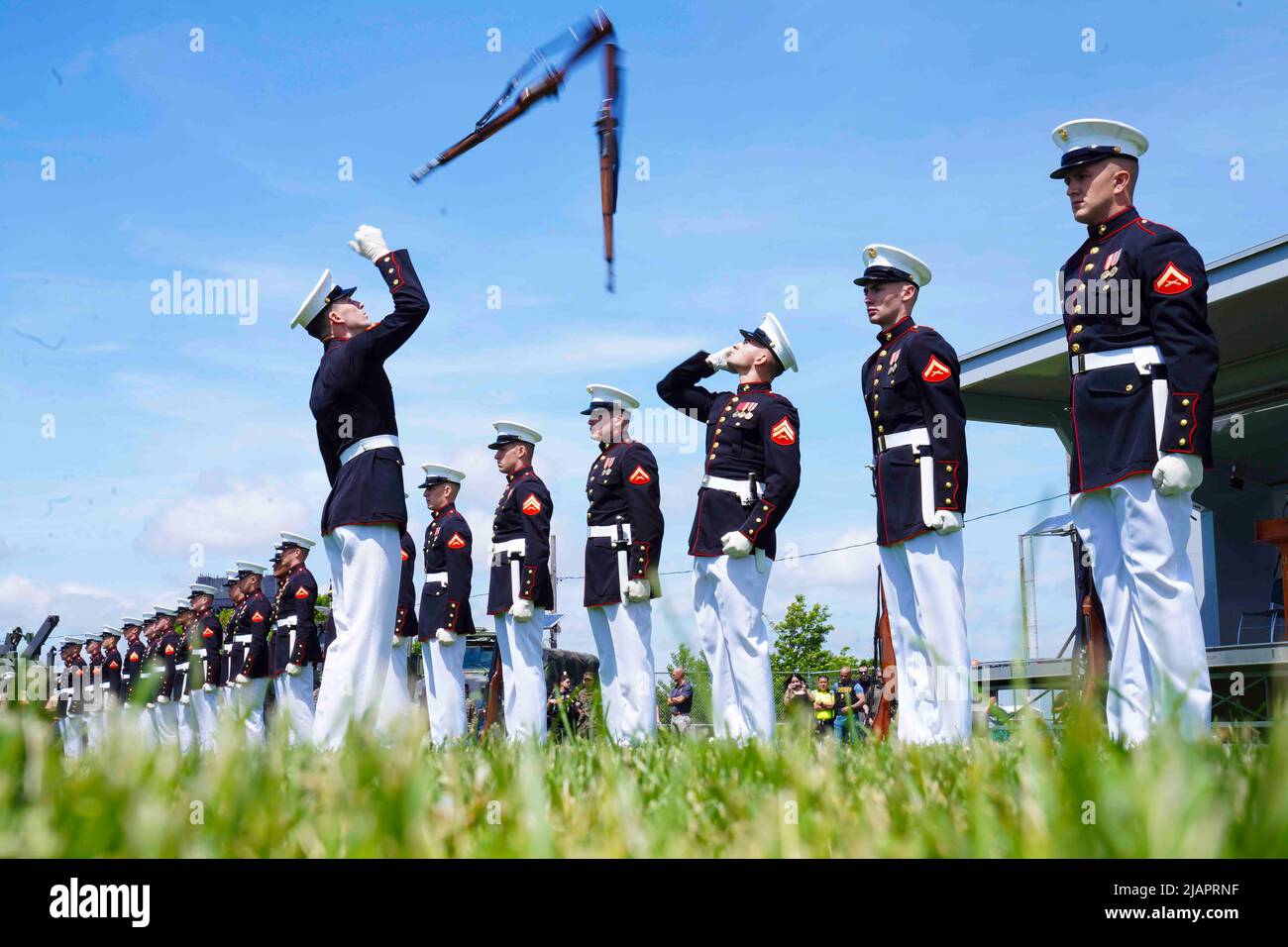 Morris County, New Jersey, USA. 26th May, 2022. The Marine Corps Silent Drill Platoon performs for spectators at Fleet Week New York 2022 at Lincoln Park, New Jersey, May 26, 2022. Fleet Week New York has been held nearly every year since 1984 to celebrate the nation's maritime services and highlight their innovative capabilities, while providing an opportunity for the citizens of New York City and the surrounding tristate area to meet Sailors, Marines and Coast Guardsmen. Credit: U.S. Marines/ZUMA Press Wire Service/ZUMAPRESS.com/Alamy Live News Stock Photo