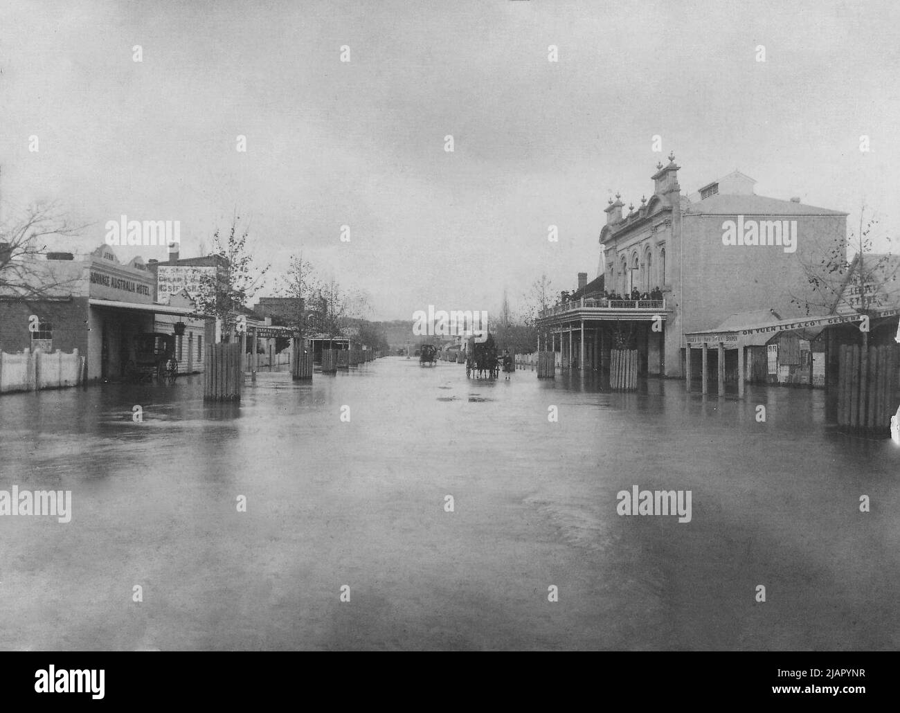 Baylis Street, Wagga Wagga in the 1890 flood Stock Photo