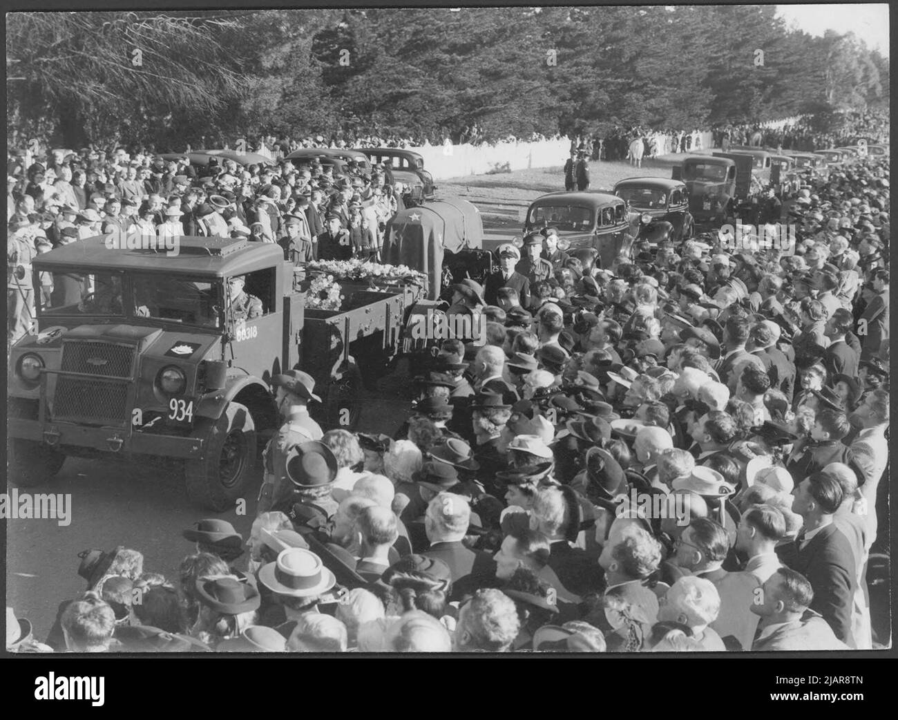 Funeral procession for John Curtin on the roads near Karrakatta Cemetery, Perth ca.  July 1945 Stock Photo