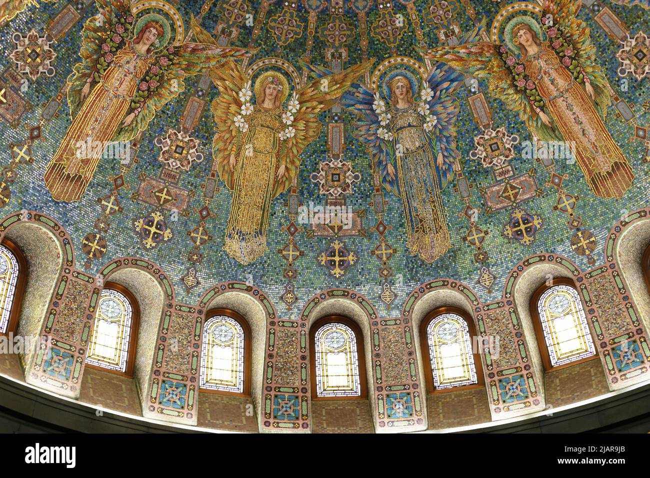 Mosaic dome designed by Harry Wild Jones and Charles Lamb in the Memorial Chapel at Lakewood Cemetery in Minneapolis, Minnesota, USA. Stock Photo