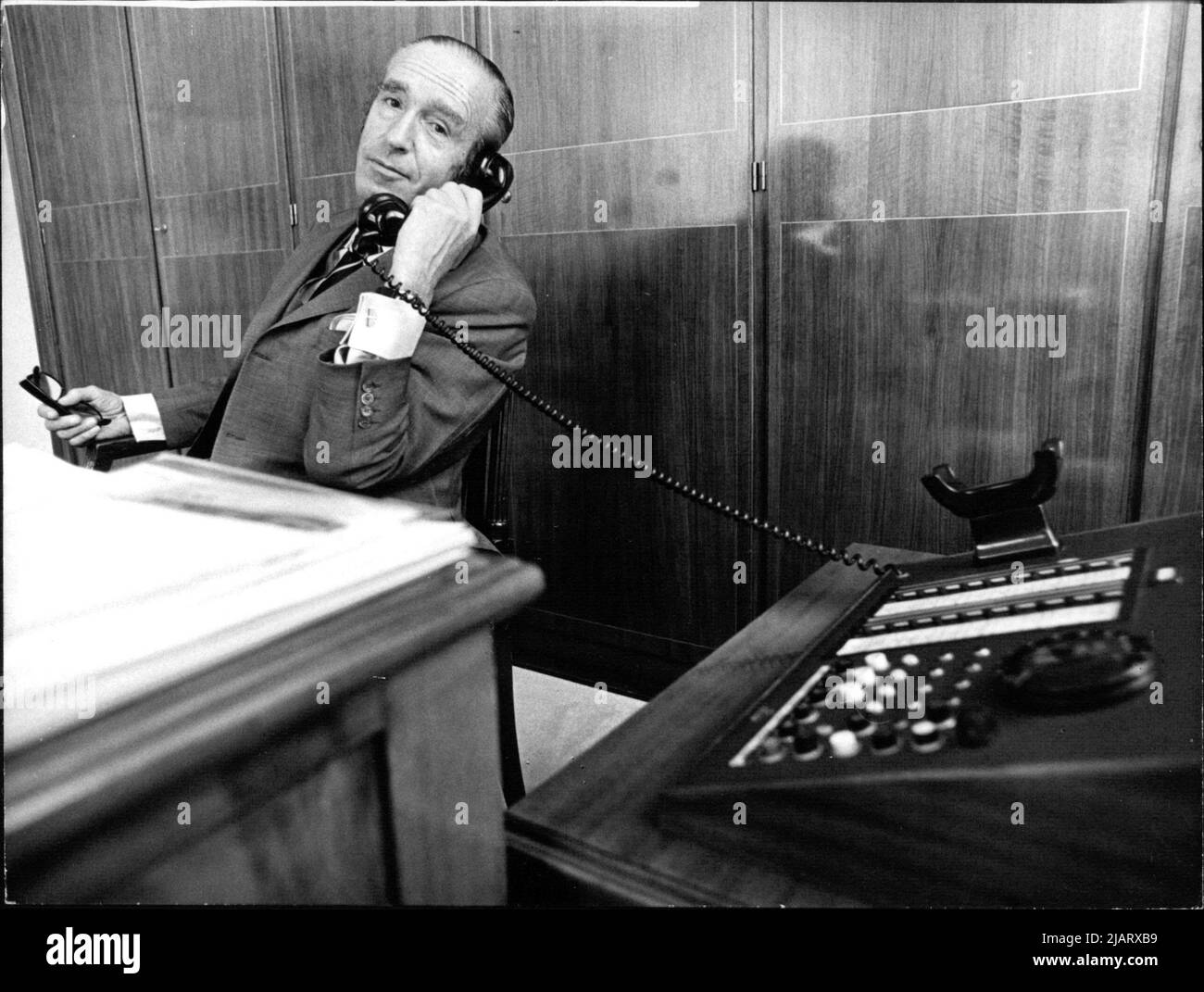 Franz Heinrich Ulrich als Vorstand der Deutschen Bank AG. Franz Heinrich Ulrich war ein deutscher Bankmanager. Von 1960 bis 1974 war Ulrich auch Vorstandsmitglied im Bundesverband deutscher Banken. Stock Photo