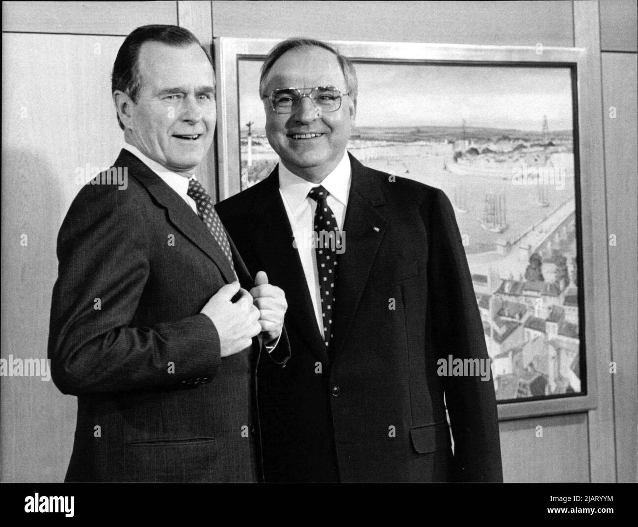 US-Vizepräsident George H. W. Bush mit dem Bundeskanzler Helmut Kohl. Stock Photo