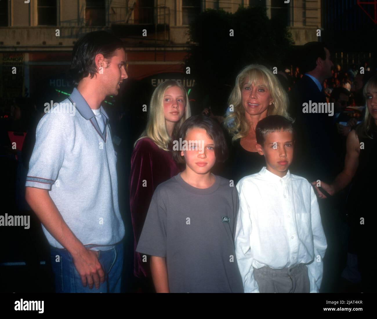 Sean matthew landon hi-res stock photography and images - Alamy