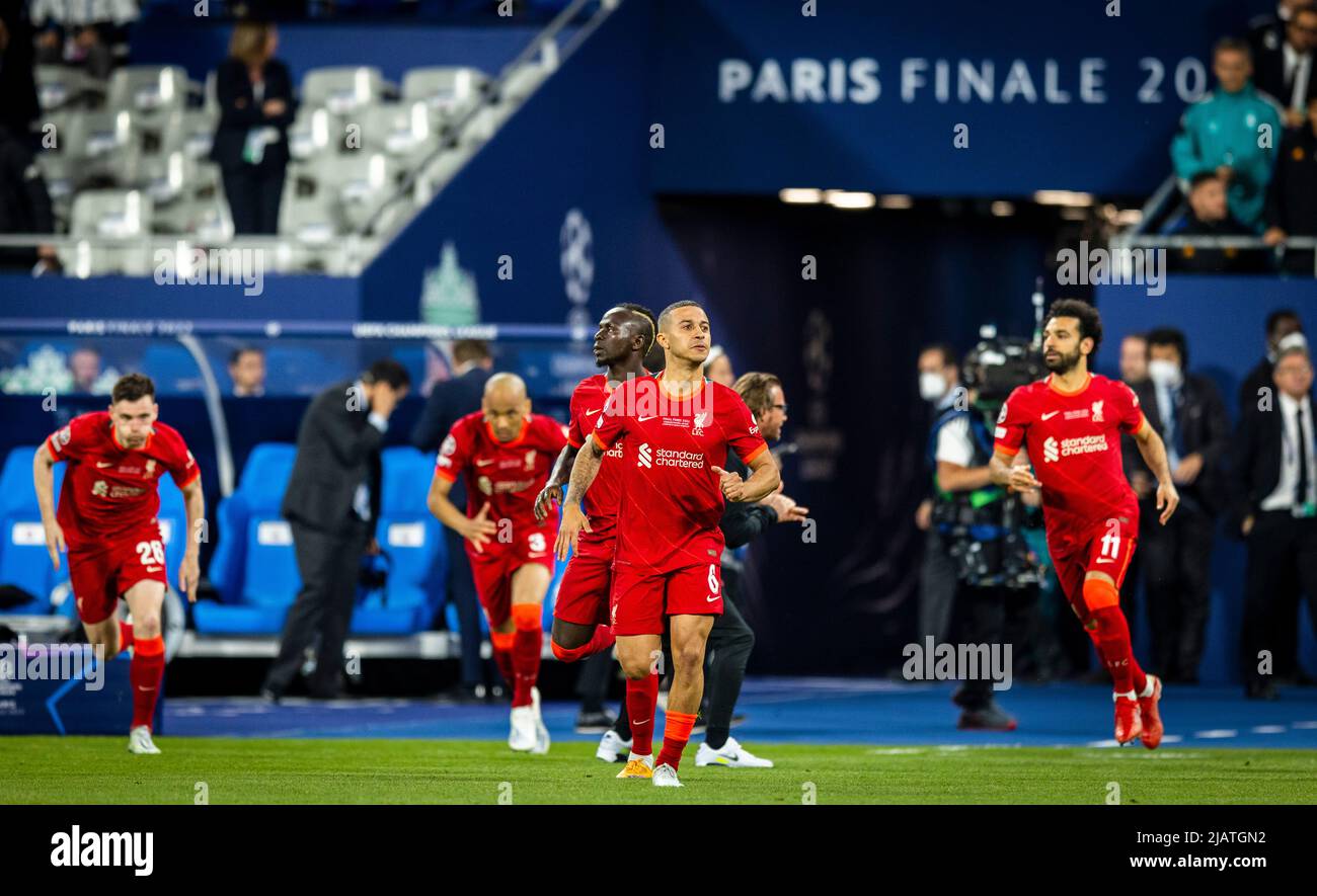 Thiago (Liverpool), Sadio Mane (Liverpool) FC Liverpool - Real Madrid  Paris, Champions League, Finale, 28.05.2022, Fussball;  Saison 2021/22  Foto: M Stock Photo