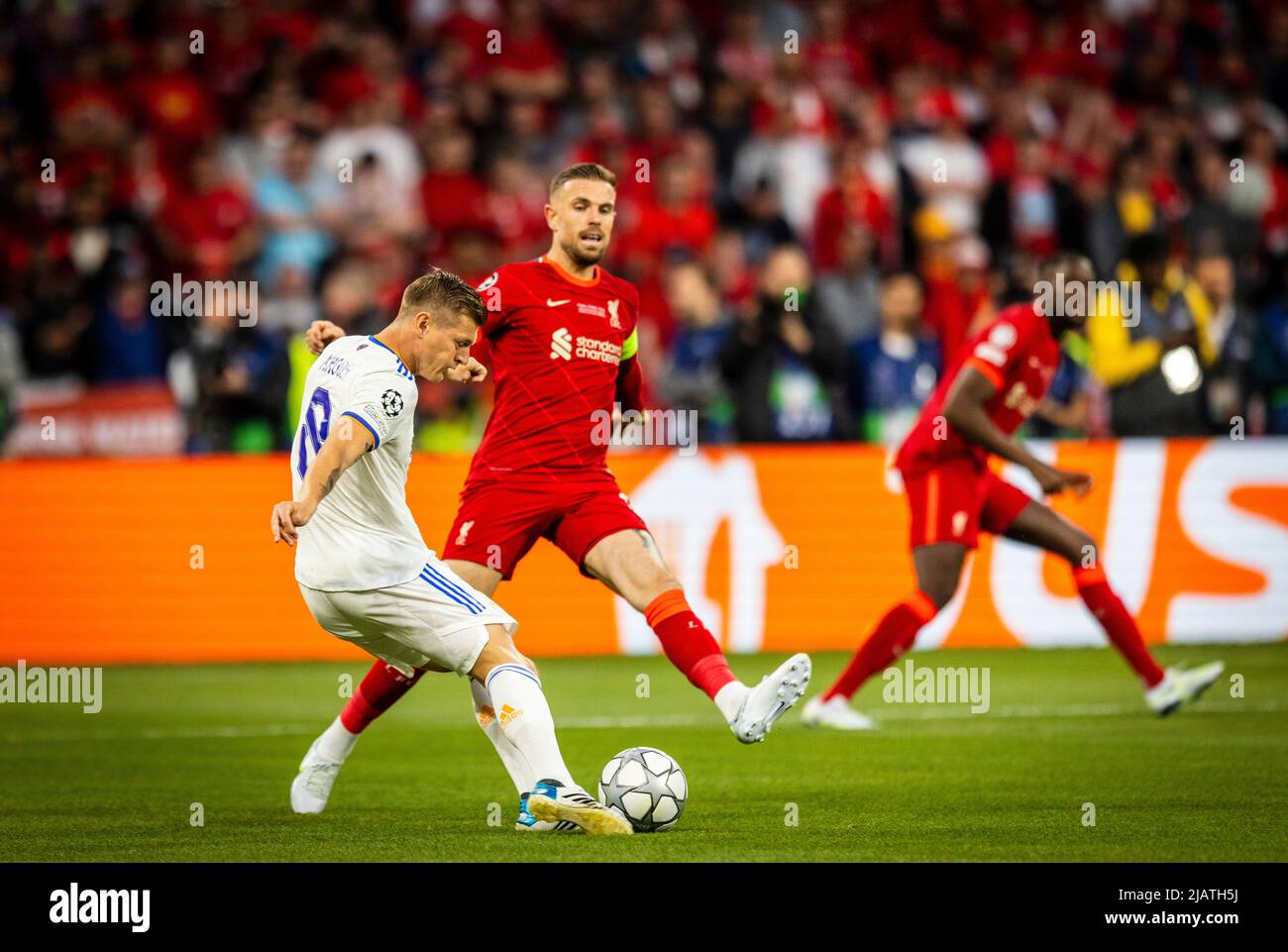 Toni Kroos (Real), Jordan Henderson (Liverpool) FC Liverpool - Real Madrid  Paris, Champions League, Finale, 28.05.2022, Fussball;  Saison 2021/22  Fo Stock Photo