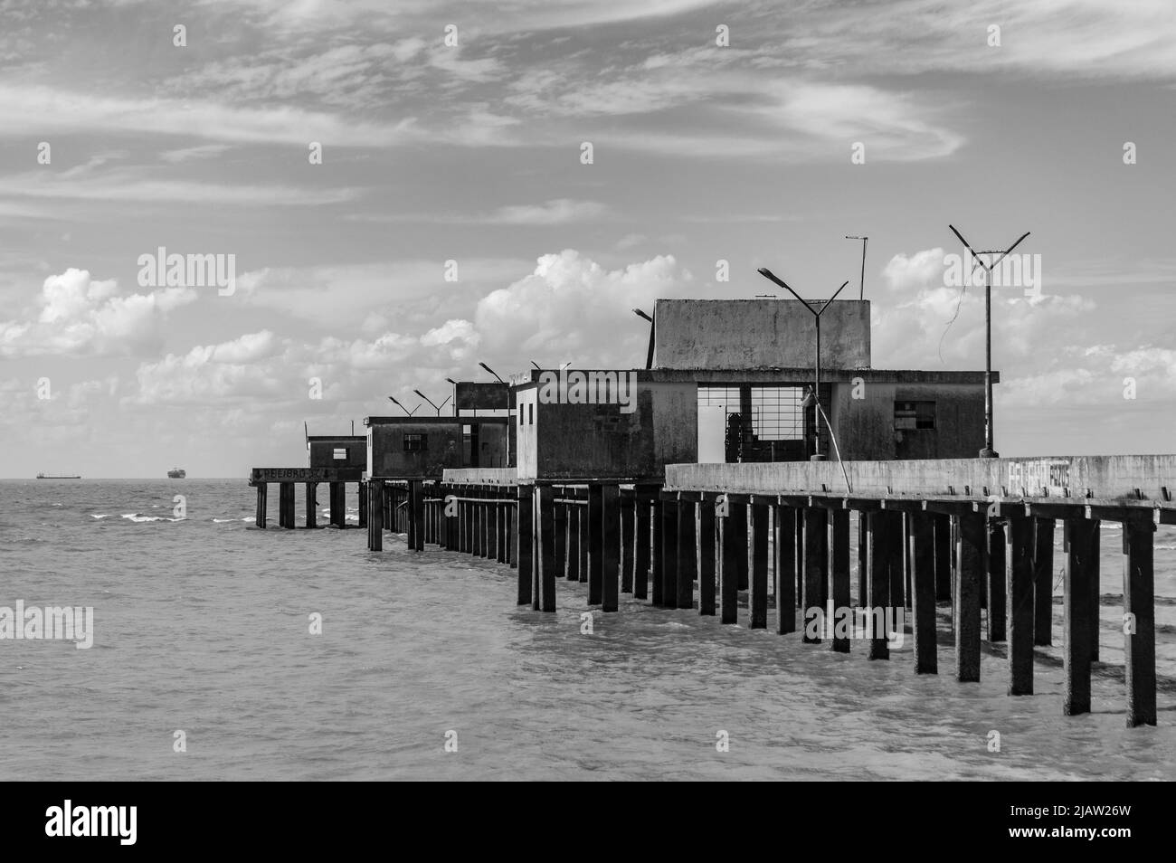 Rio de La Plata dock in black and white Stock Photo