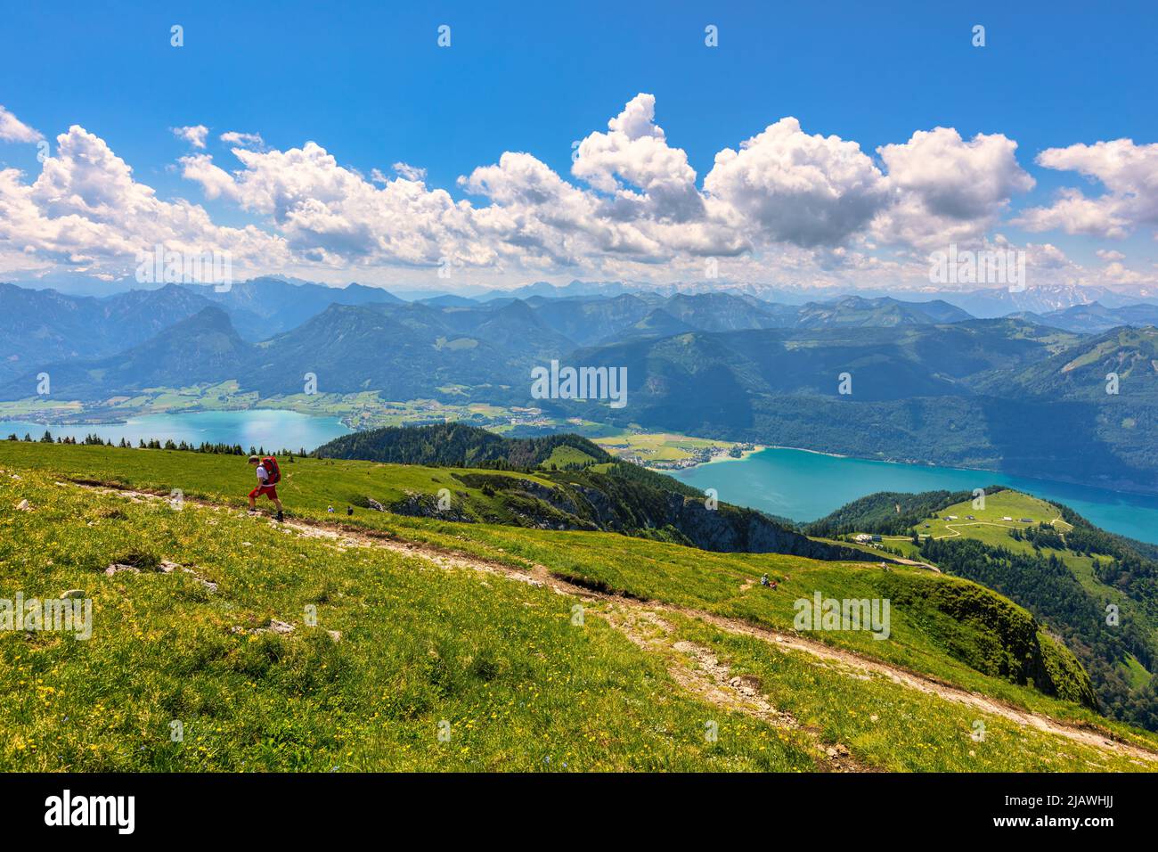 Schafberges aufgenommen, Mountain landscape in Salzkammergut, Upper Austria. View from Schafberg peak to Mondsee, Austria. Himmelspforte Schafberg in Stock Photo