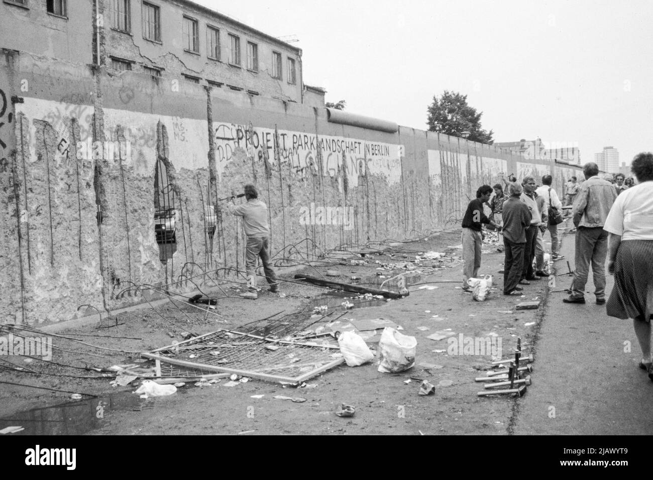 The Berlin Wall in 1990 Stock Photo Alamy